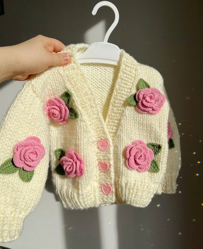 Rose Cardigan decorated with pink roses