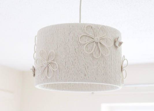 NEUTRAL FLORAL LAMPSHADE