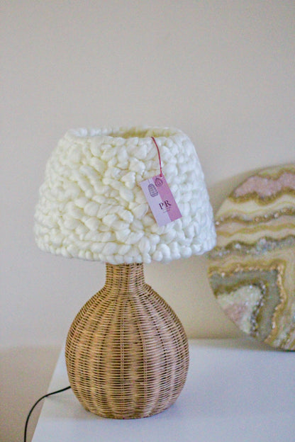 FLUFFY DREAMS LAMP