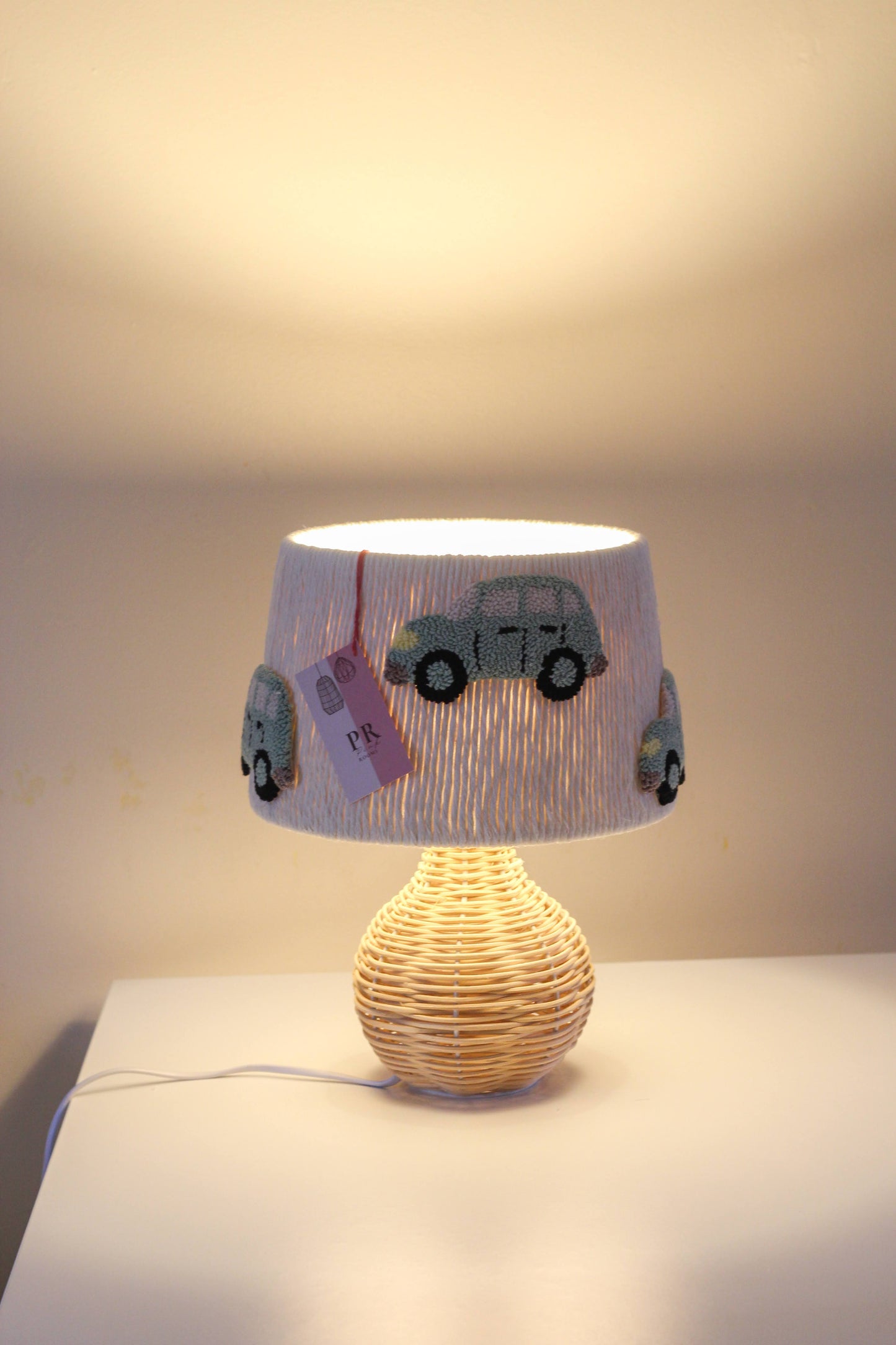 GREEN CAR TABLE LAMP