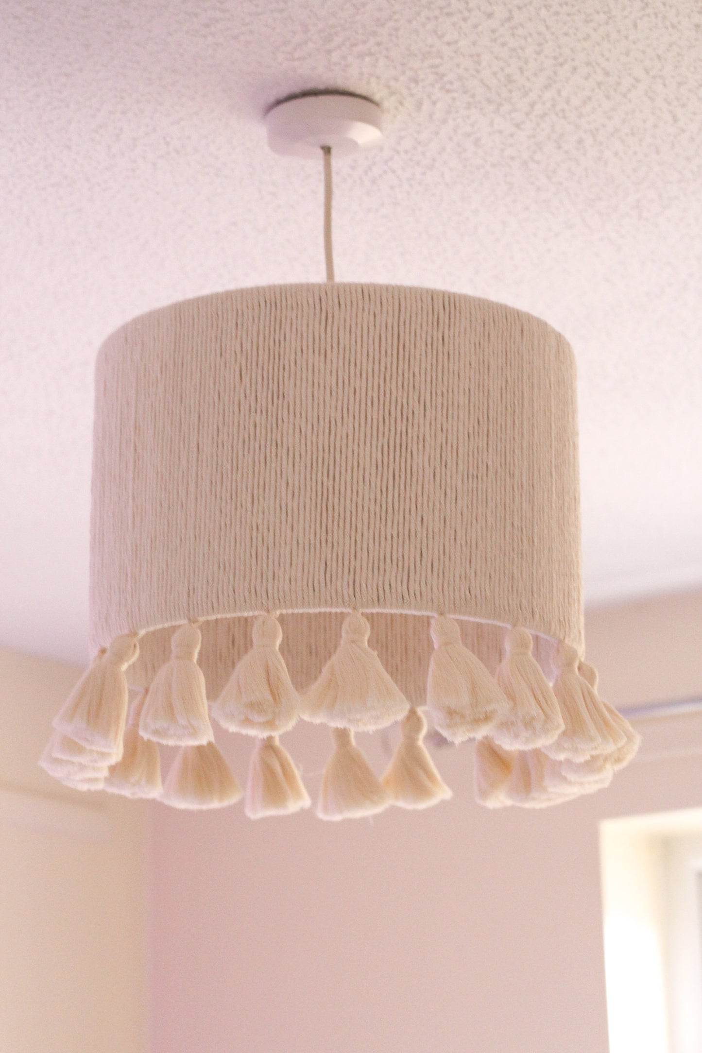 NEUTRAL TASSEL LAMPSHADE